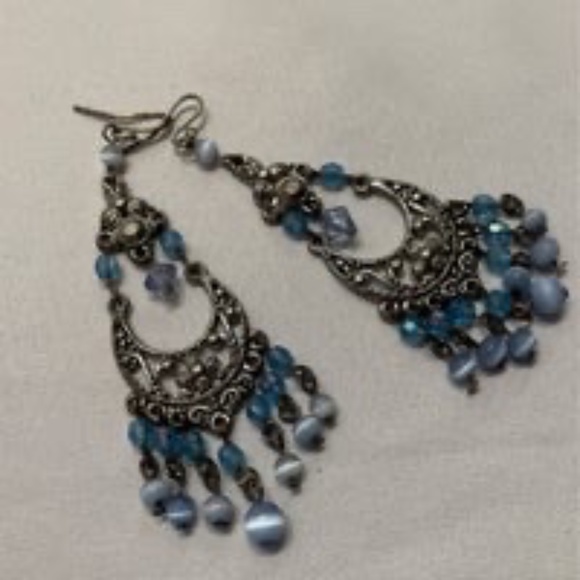 Women's Earrings - Picture 2 of 2